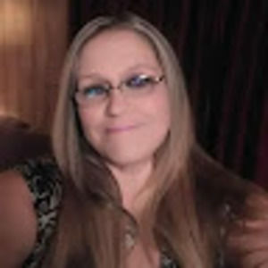 Meet your Posher, Angie